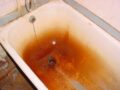 Чем мыть чугунную ванну не повреждая эмаль: обзор народных рецептов и наилучших покупных средств